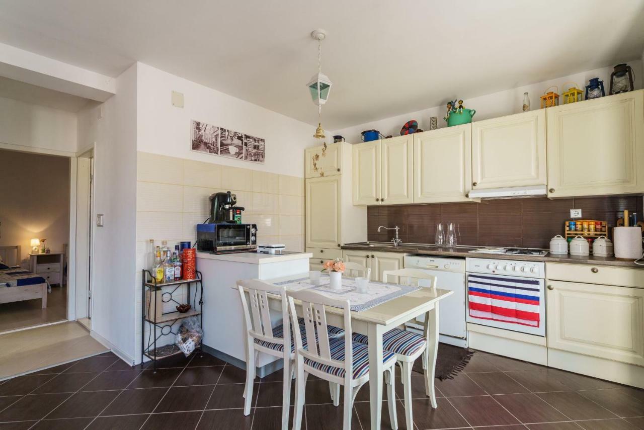 Terrasol Apartments トロギール エクステリア 写真