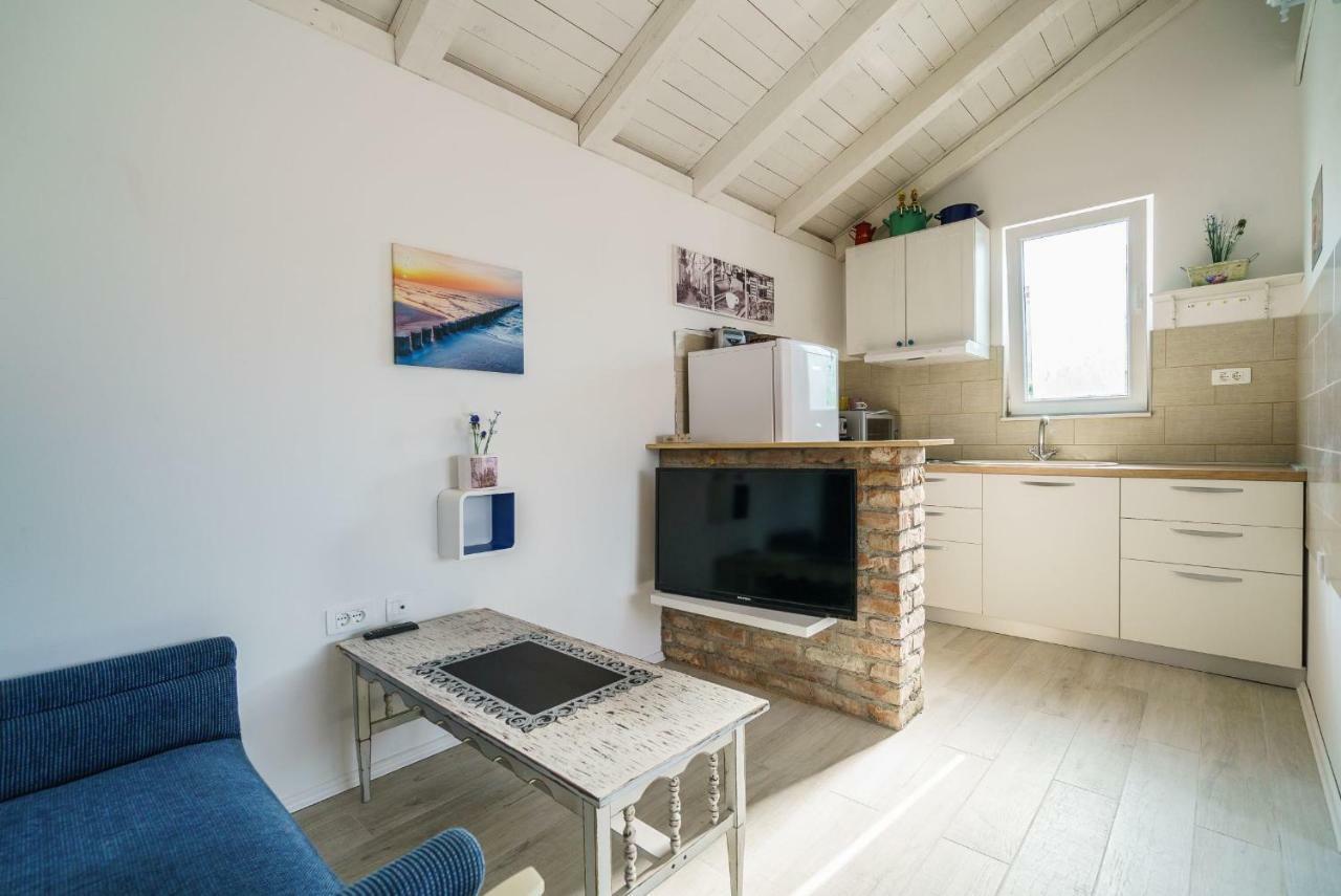 Terrasol Apartments トロギール エクステリア 写真